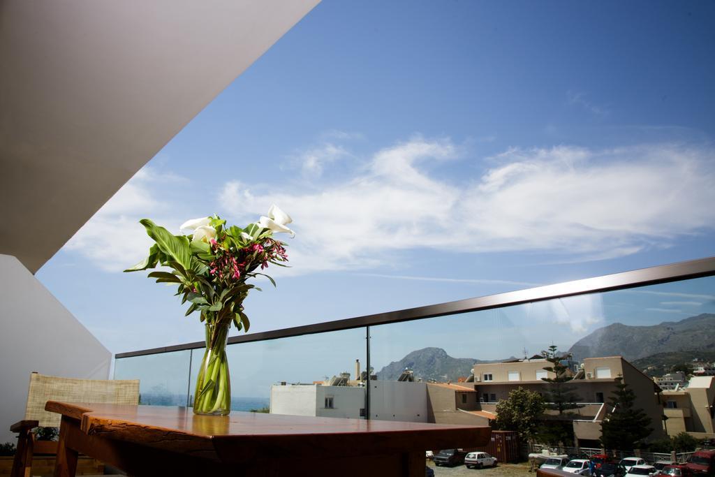 Beachside Apartment In Plakias Centre! Exterior photo